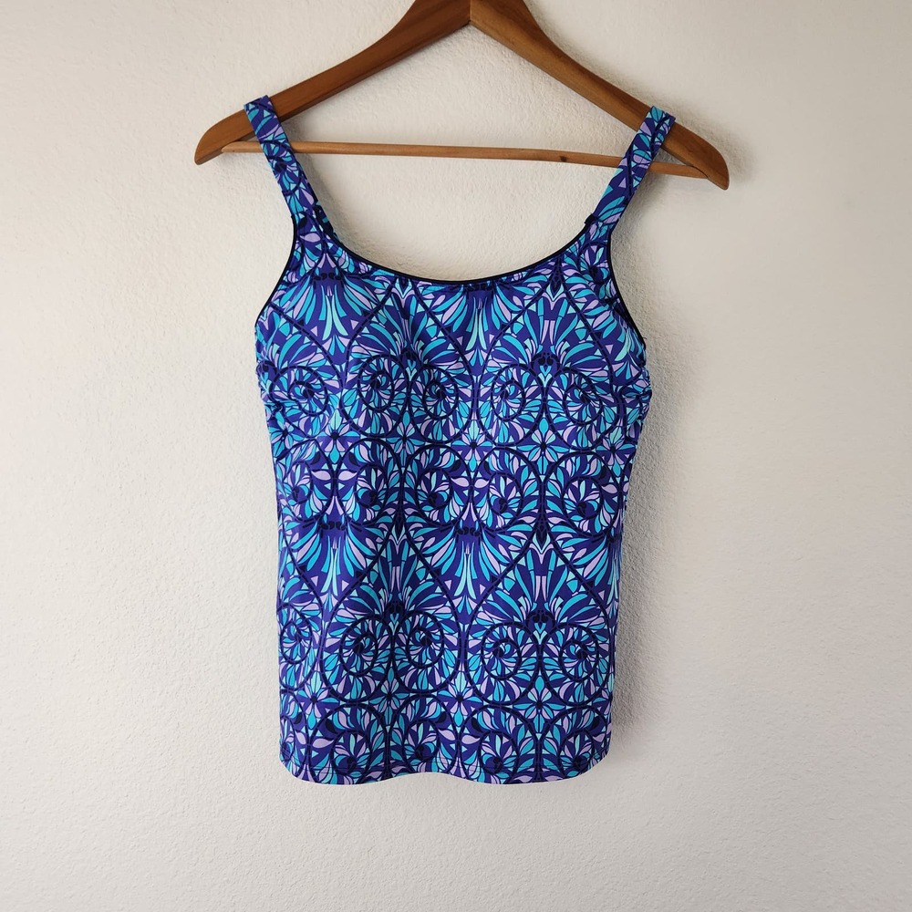 Lands End Women's Size 2 Tankini Swim Top Soft Molded Cups Adjustable Straps